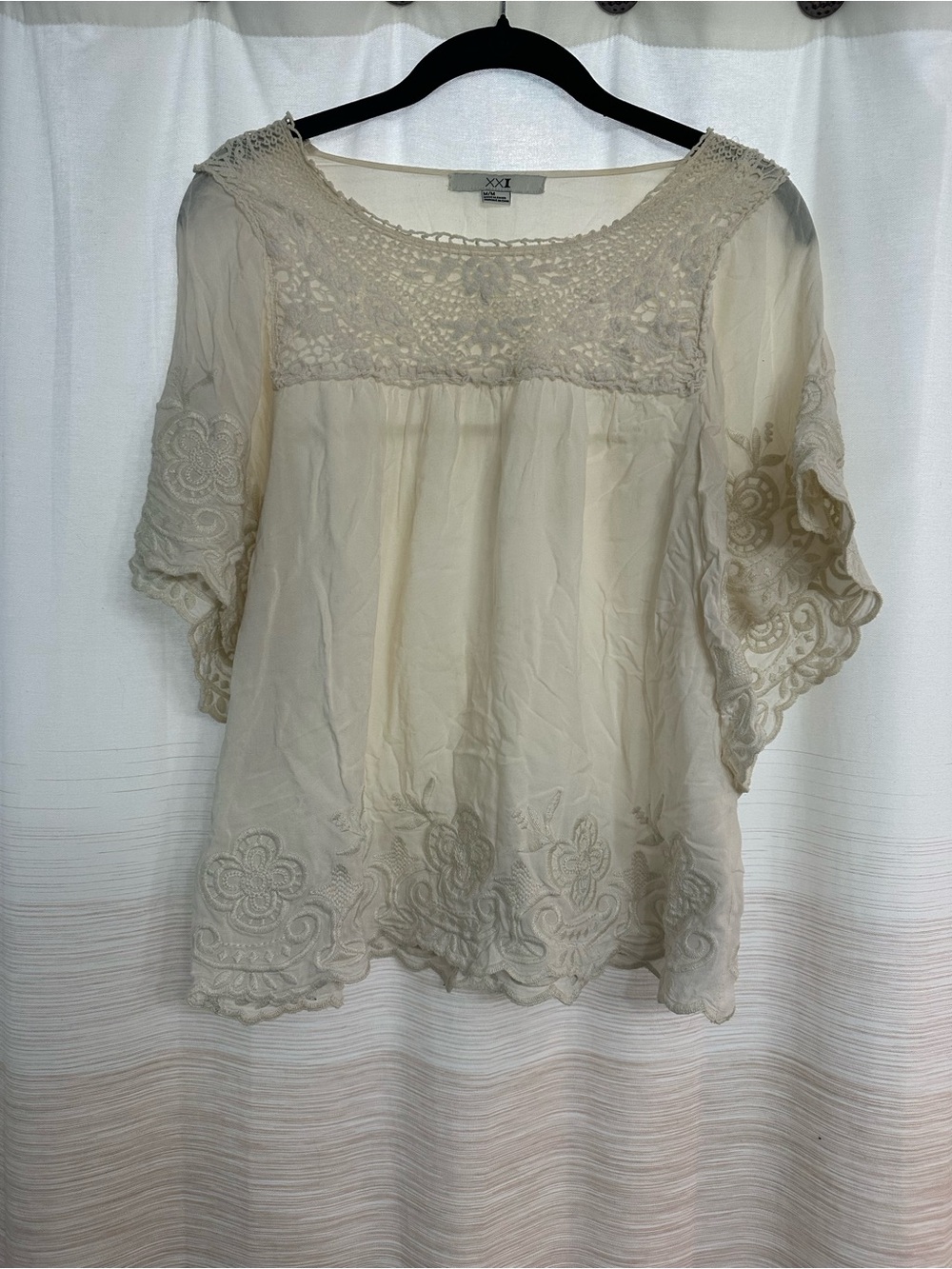 Forever 21 Cream Crochet-Trim Boho Blouse